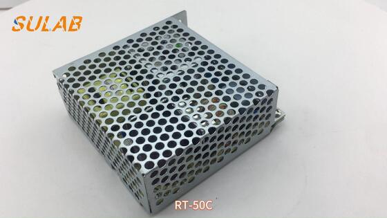 Fornecedor de energia de comutação industrial de elevadores 50W Potência nominal com saídas DC triplas e amplo intervalo de entrada AC RT-50C